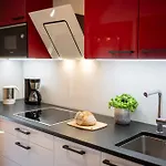 Blattner Apartment *