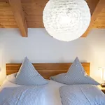 Blattner Apartment *