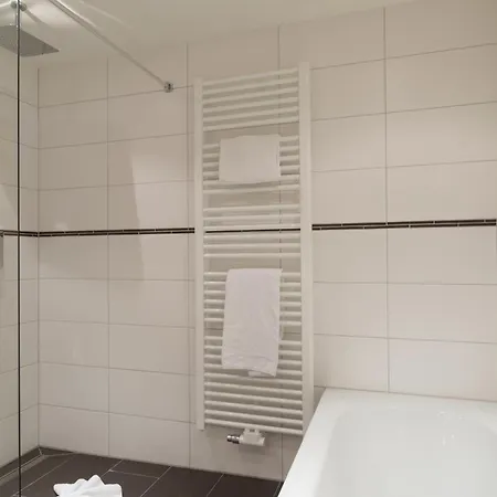 Blattner Apartment