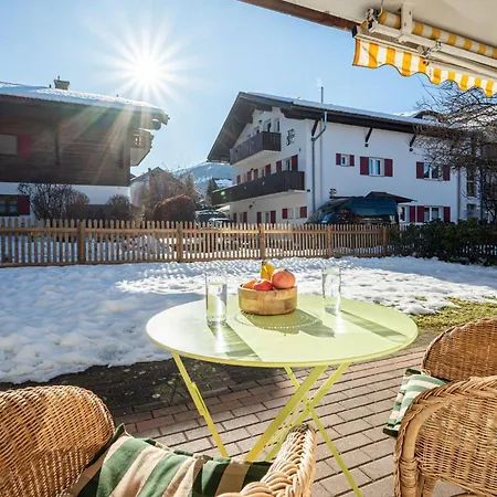 Blattner Apartment *